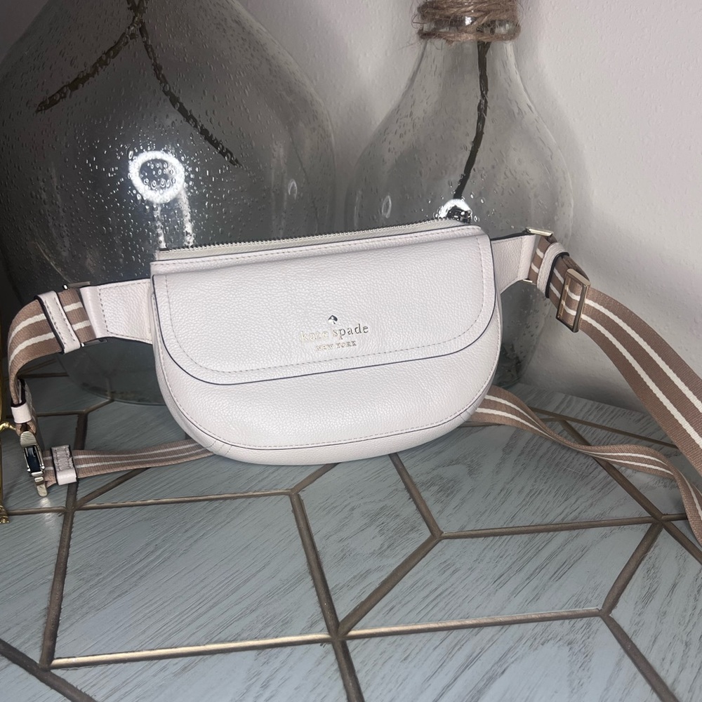 Kate Spade Rosie Belt Bag Parchment